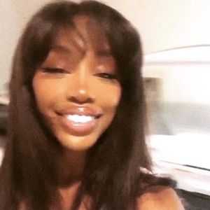 Meet your Posher, Bria